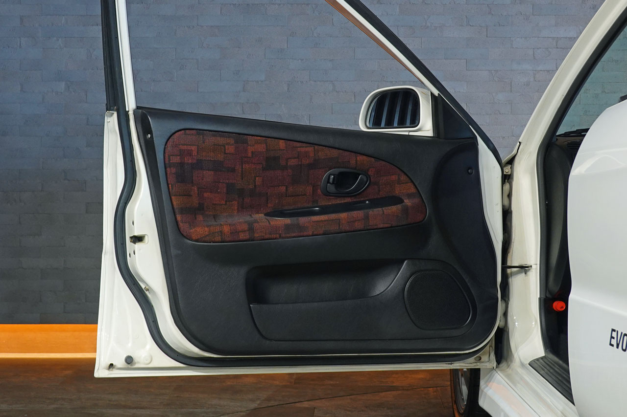 1996 Mitsubishi LANCER EVOLUTION CN9A Lancer GSR Evolution IV, Aftermarket Turbo Timer
