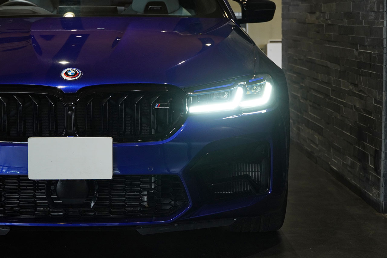 2023 BMW M5 null