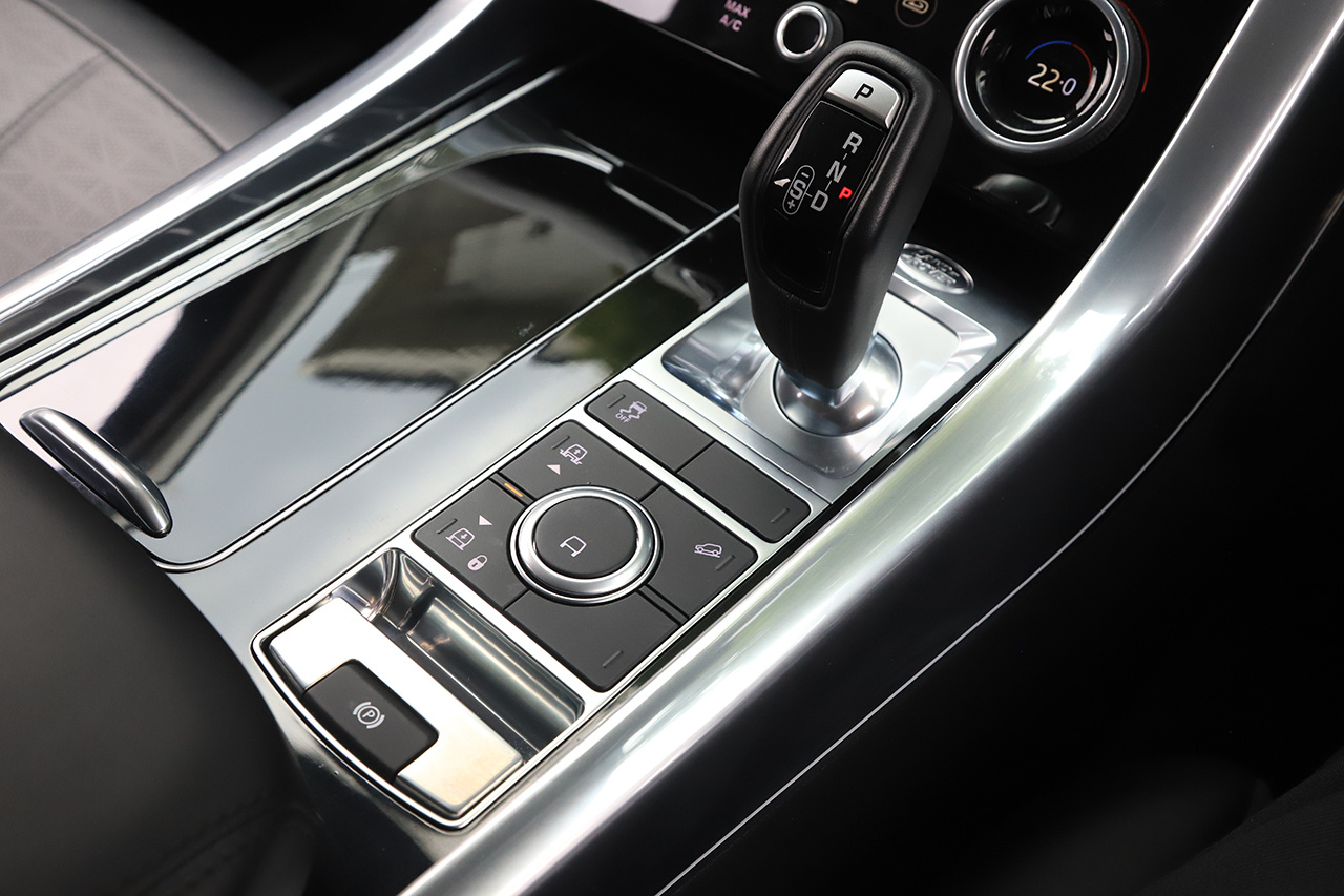 2020 Land Rover RANGE ROVER SPORT null