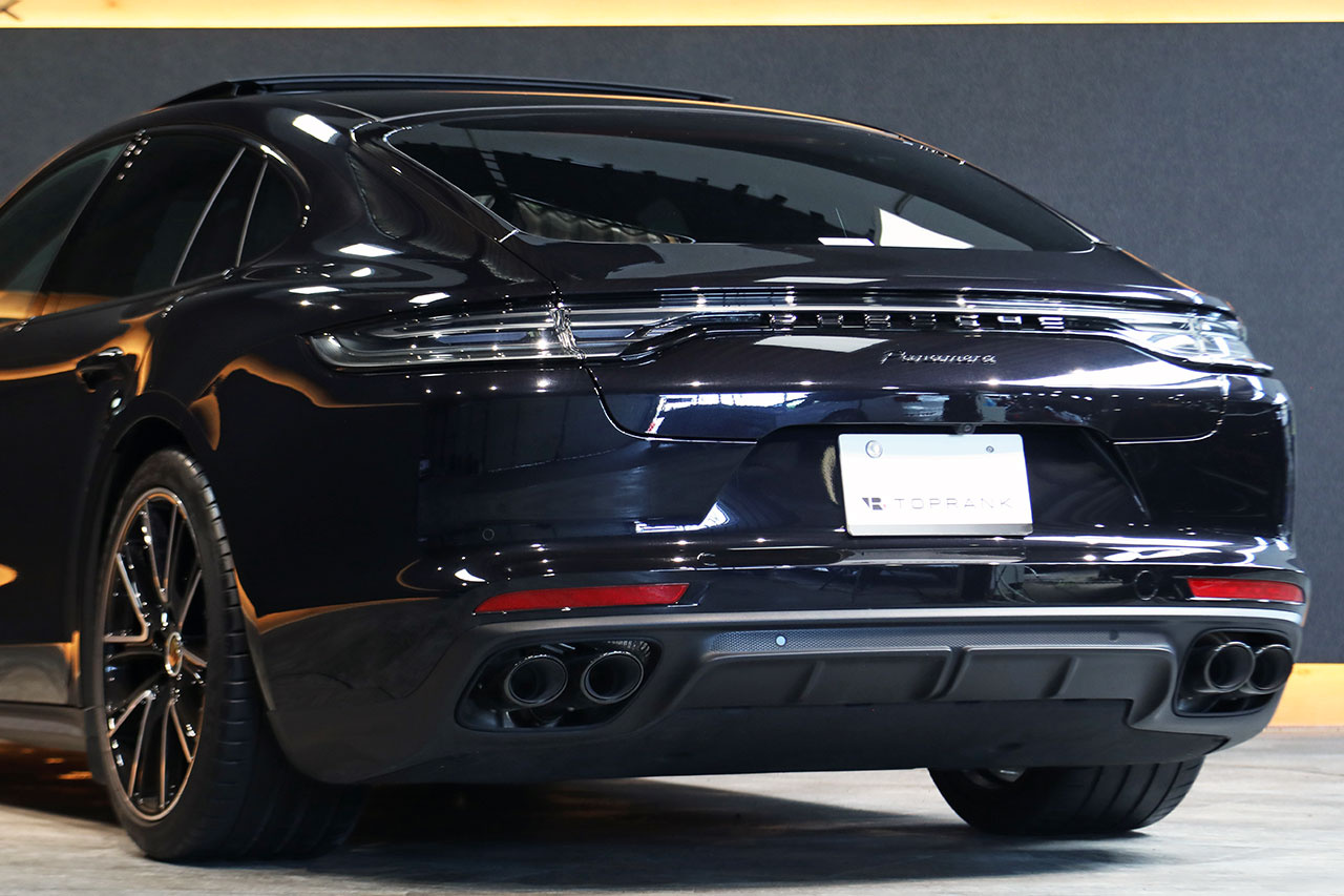 2024 Porsche PANAMERA null