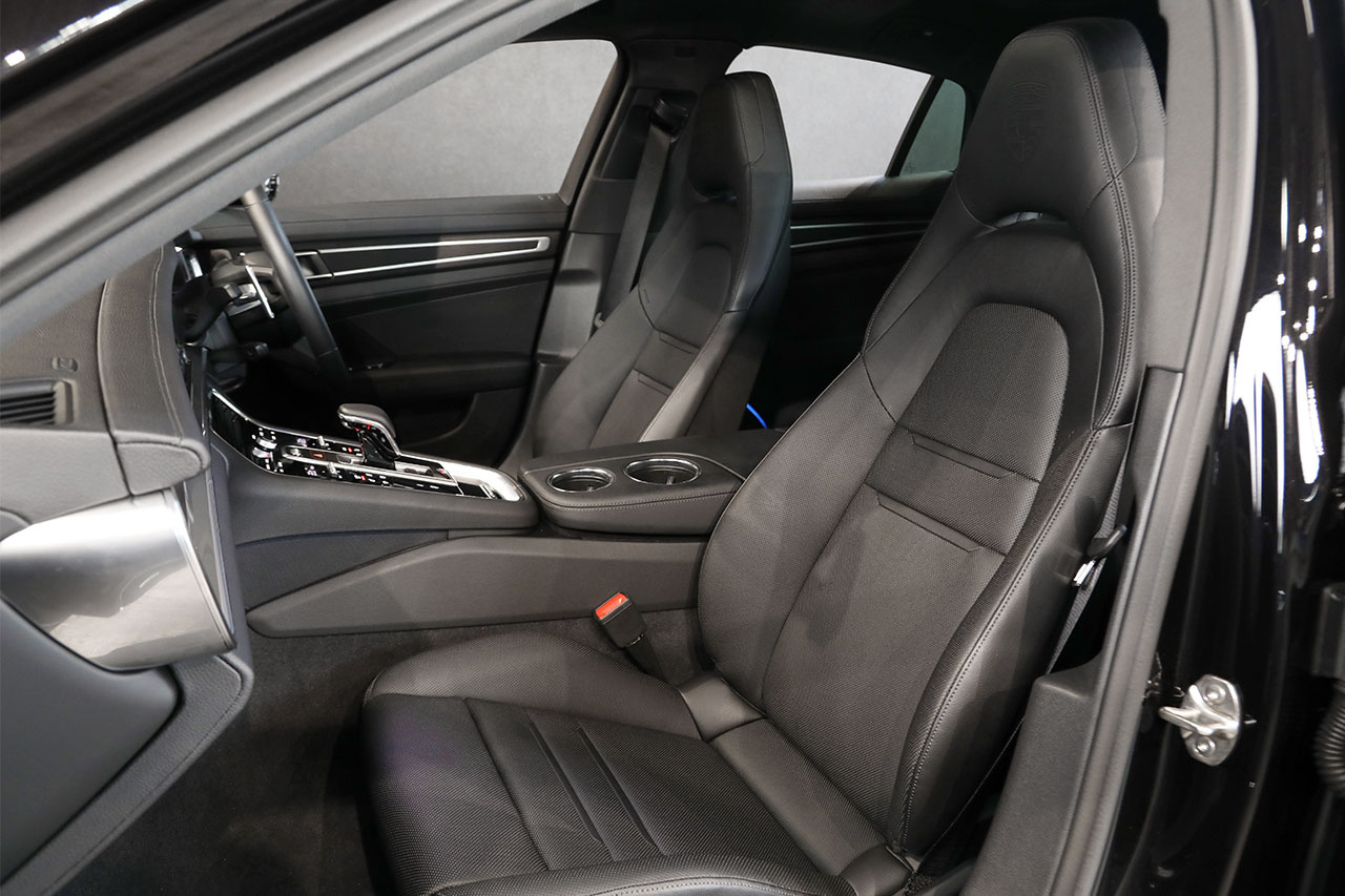 2024 Porsche PANAMERA null