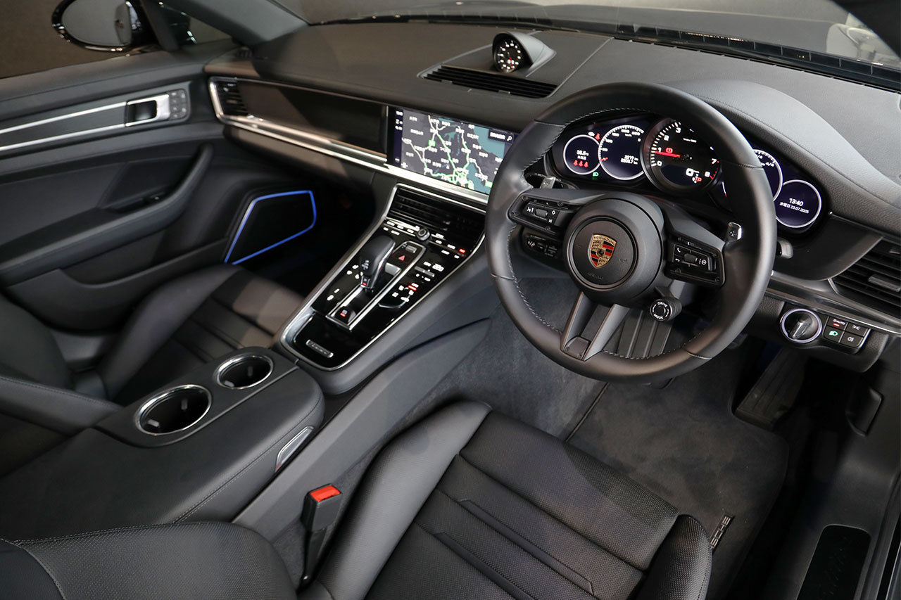 2024 Porsche PANAMERA null