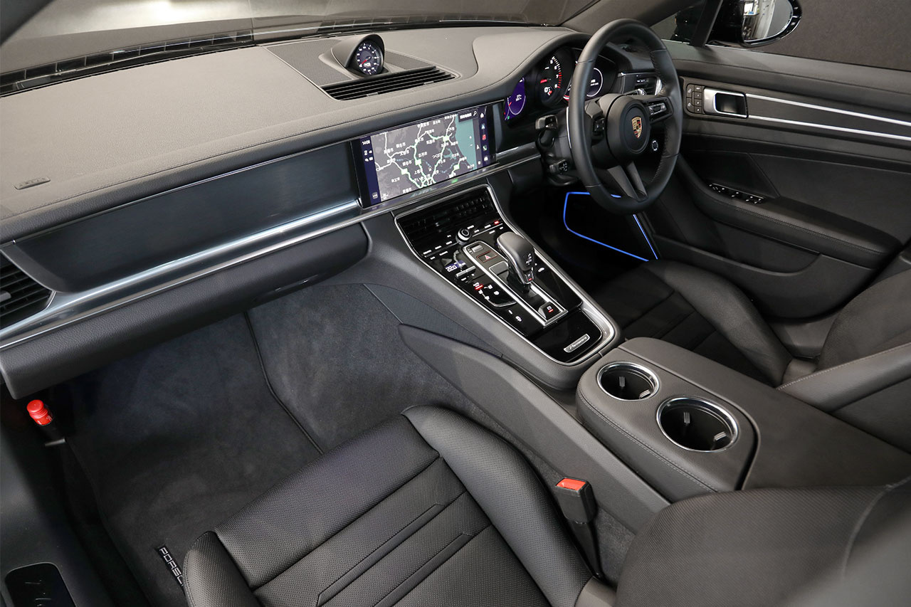 2024 Porsche PANAMERA null