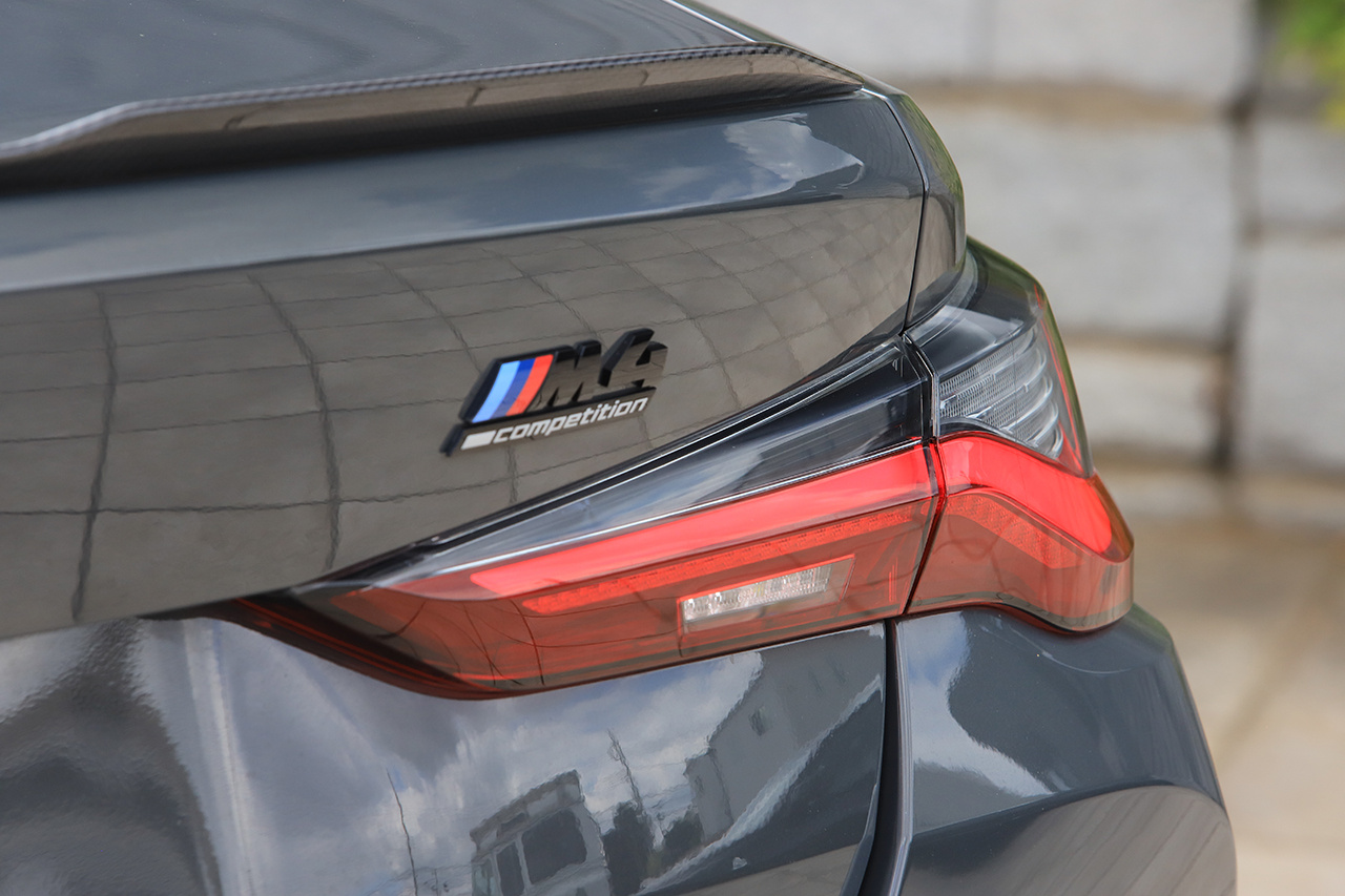 2023 BMW M4 