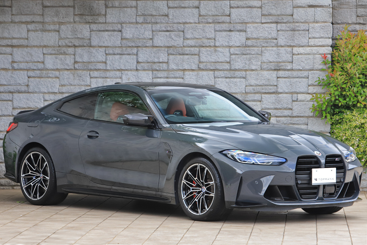 2023 BMW M4 