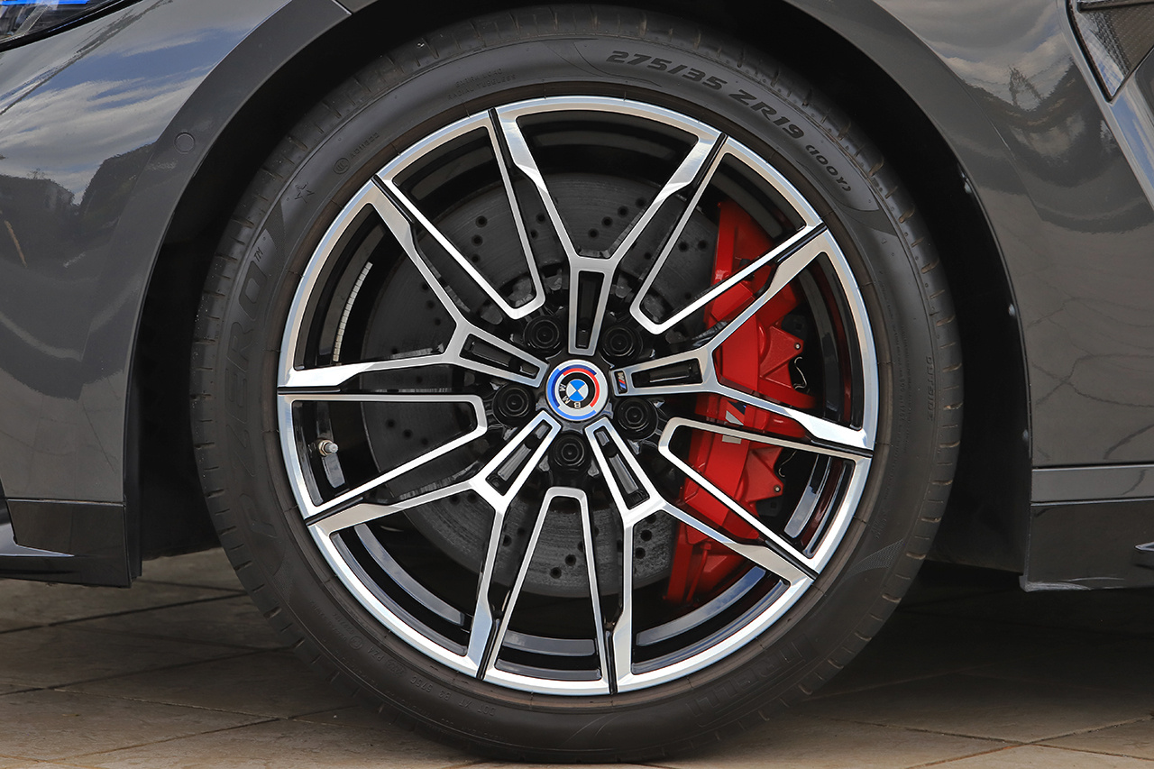 2023 BMW M4 
