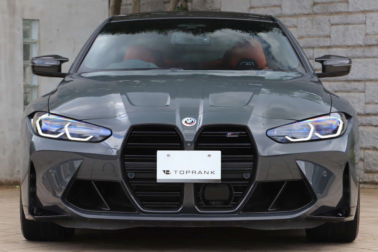 2023 BMW M4 