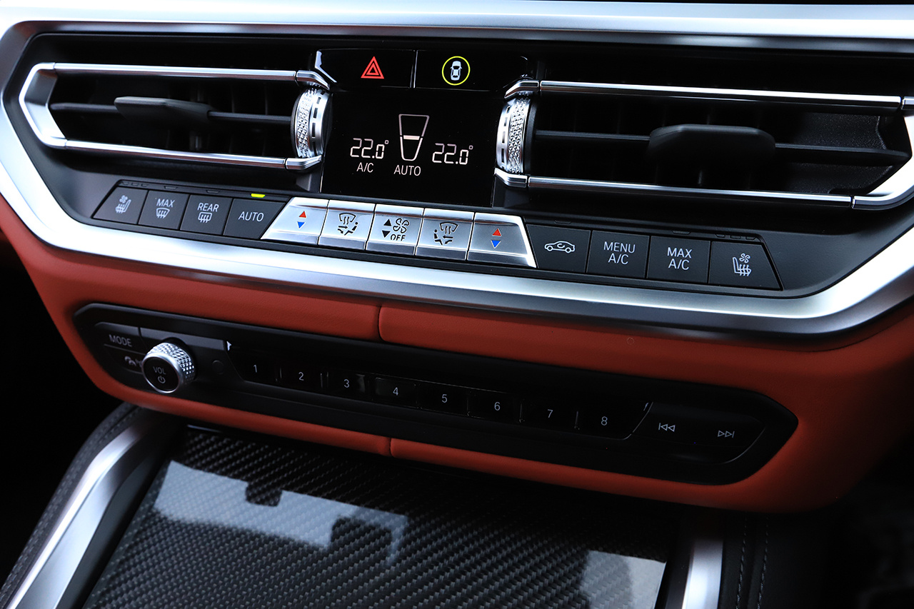 2023 BMW M4 