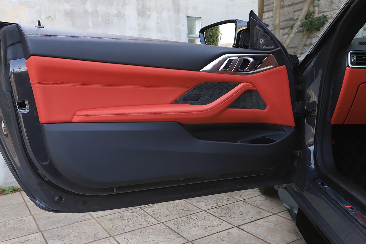 2023 BMW M4 