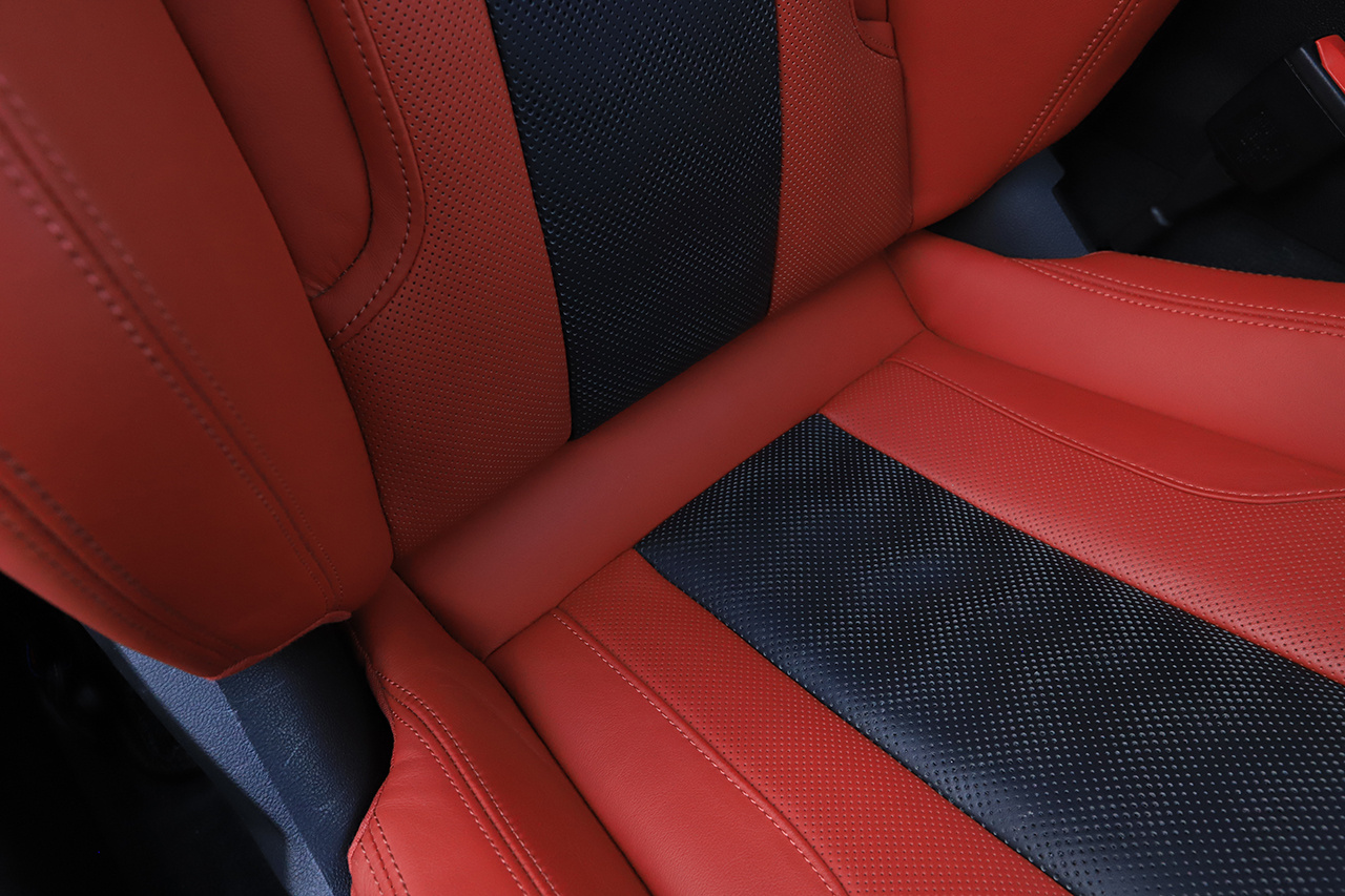 2023 BMW M4 
