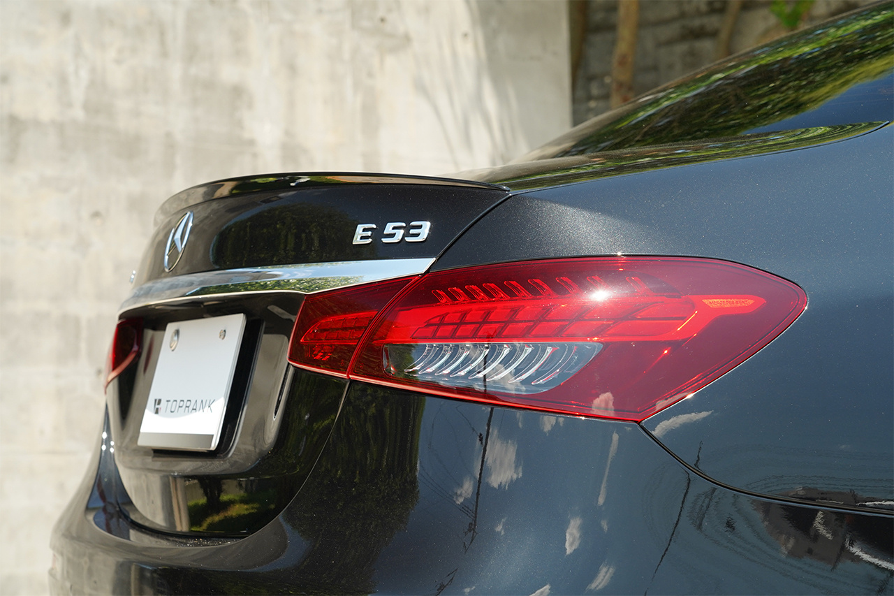 2023 Mercedes-AMG E CLASS 