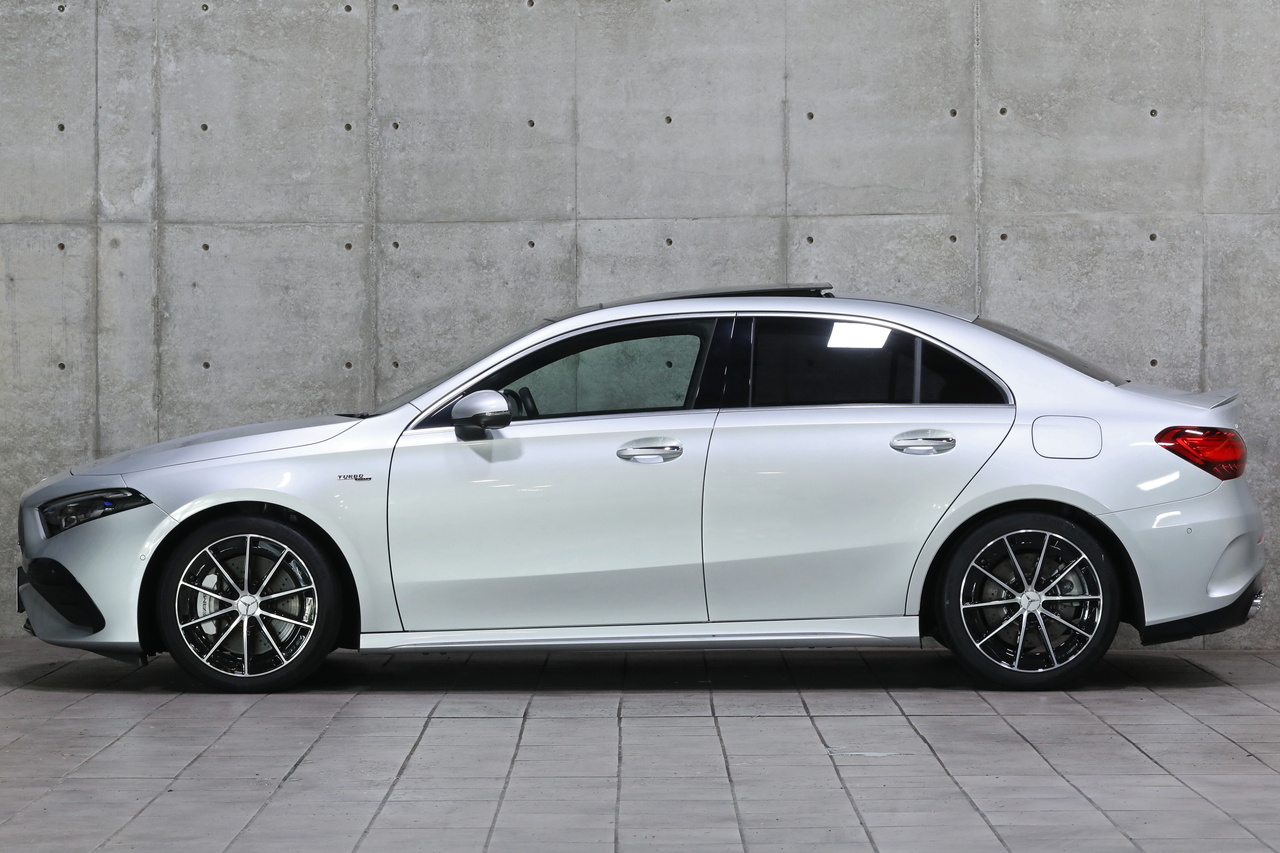 2023 Mercedes-AMG A-CLASS null