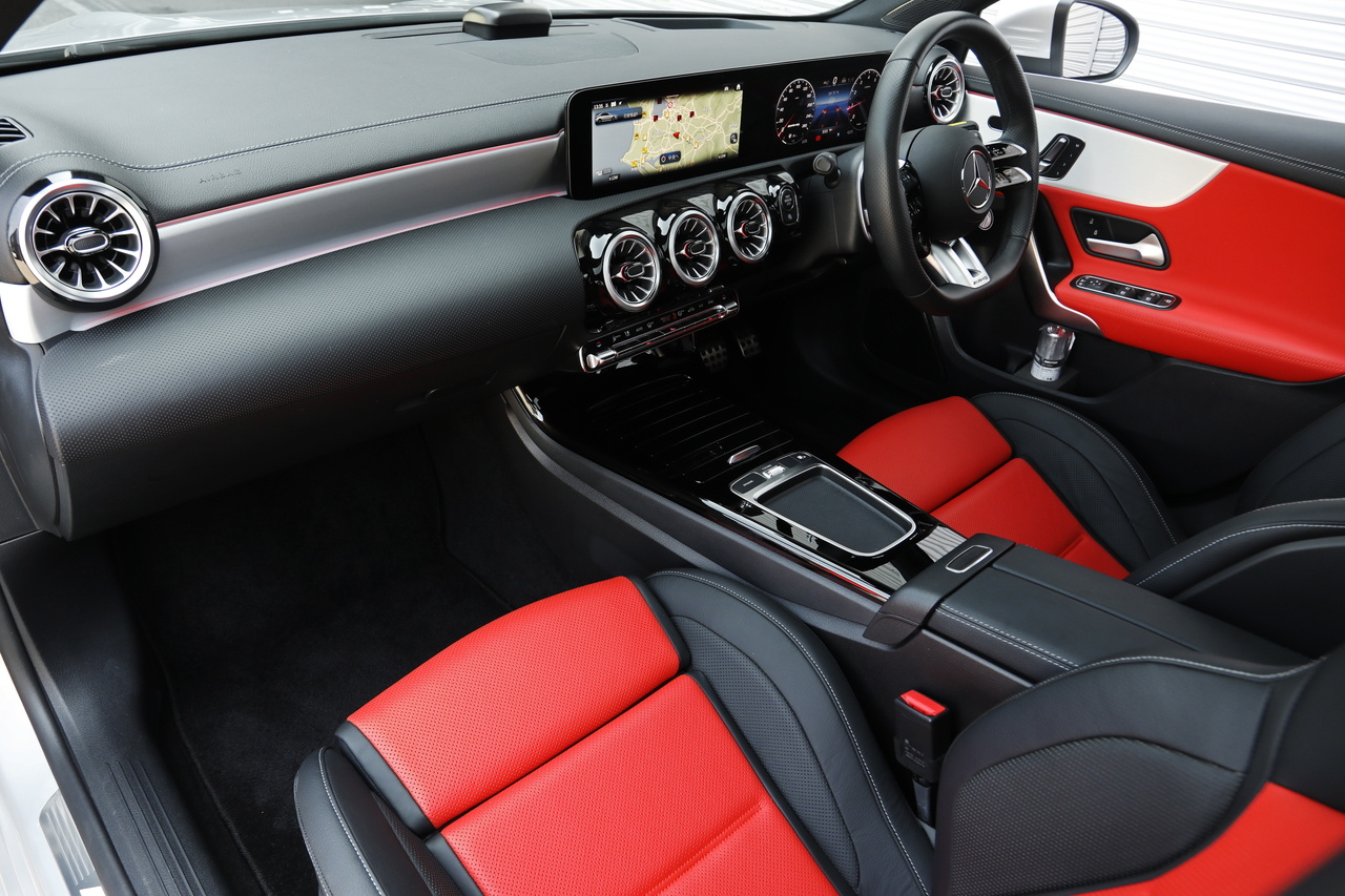 2023 Mercedes-AMG A-CLASS null