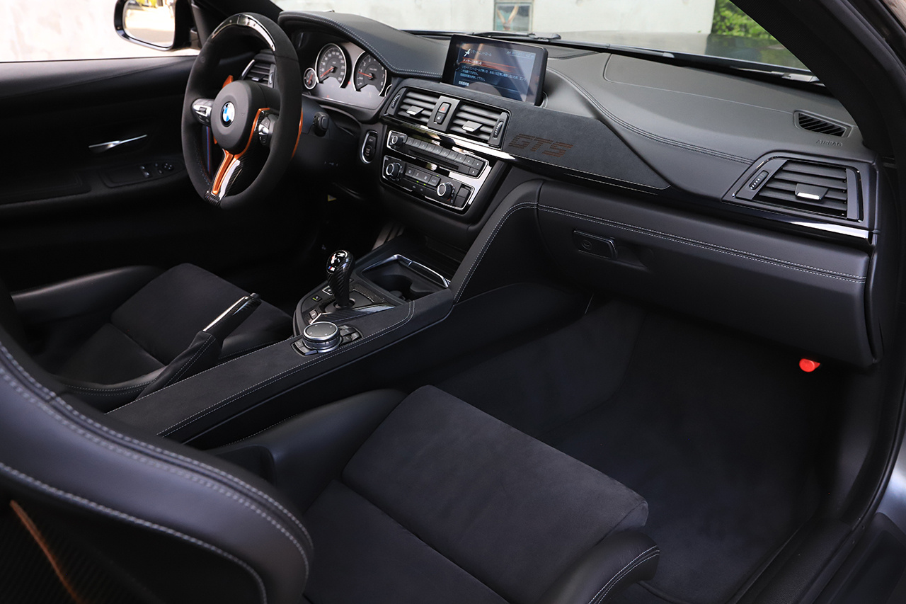 2017 BMW M4 null