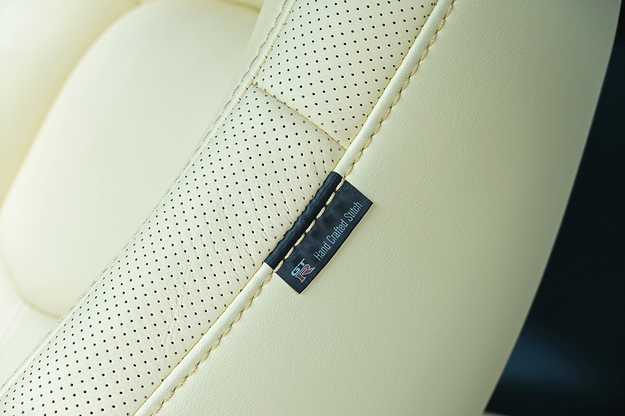 2015 Nissan GT-R R35 GT-R 45th Aniversary, Limited to 45 Units, Ivory Leather Interior, NISMO Sports Resetting