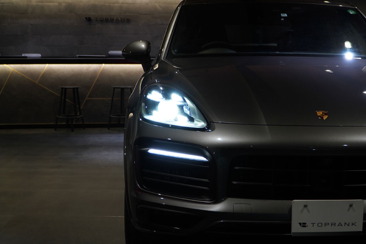 2020 Porsche CAYENNE null