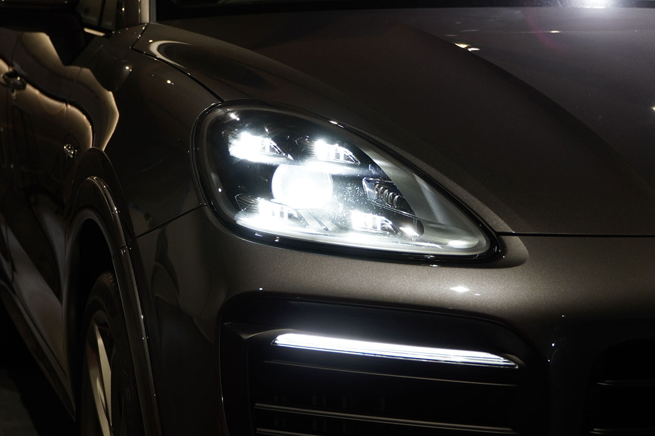 2020 Porsche CAYENNE null