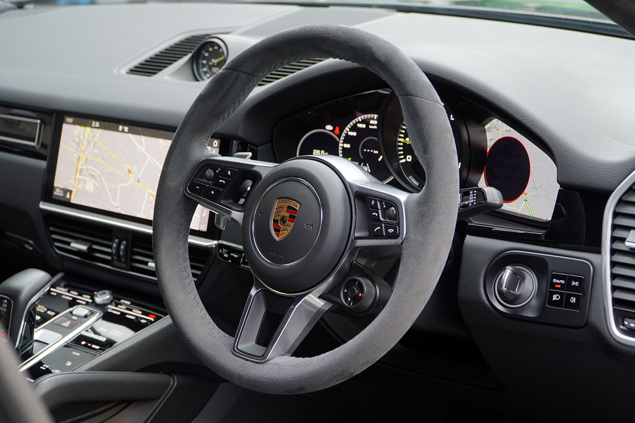 2020 Porsche CAYENNE null