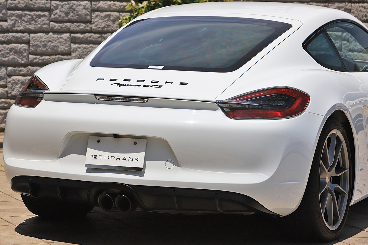 2016 Porsche CAYMAN 