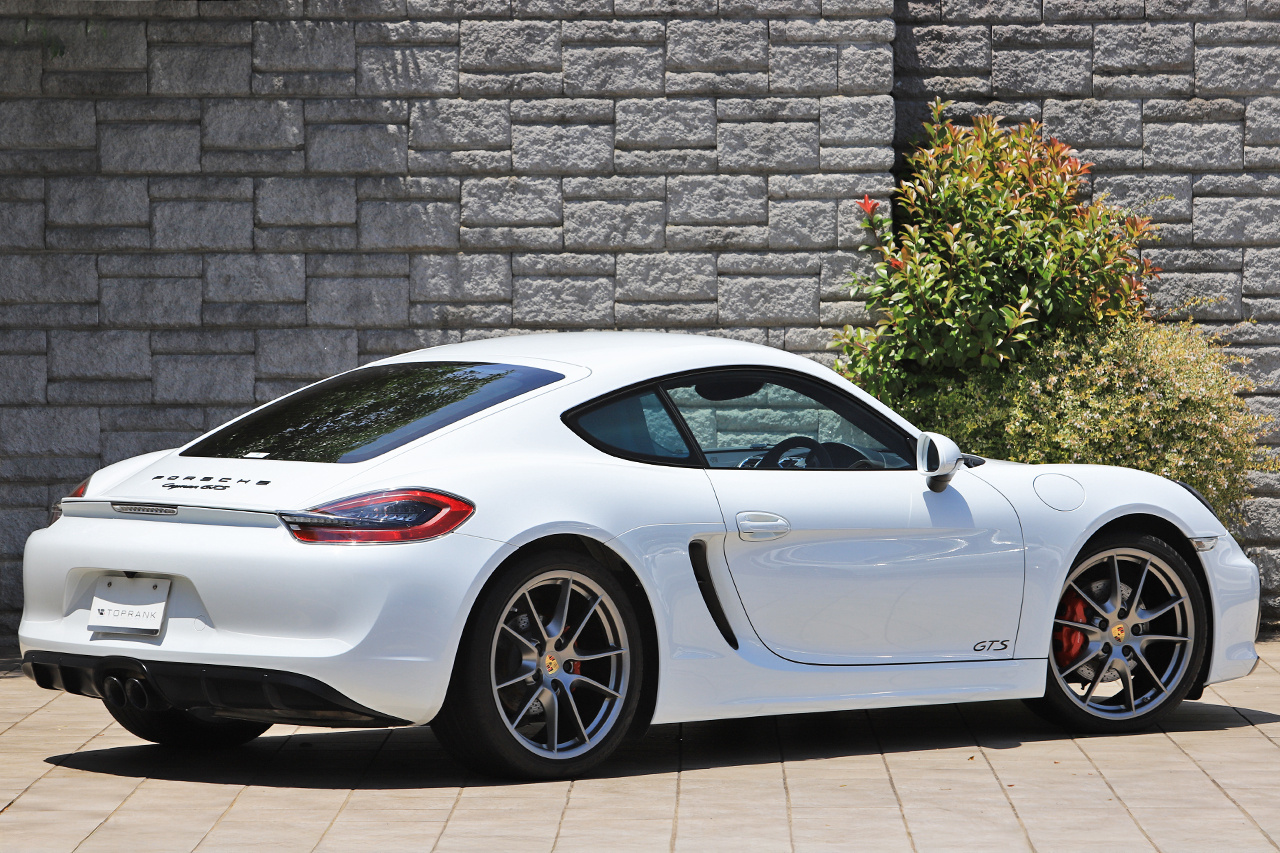 2016 Porsche CAYMAN 