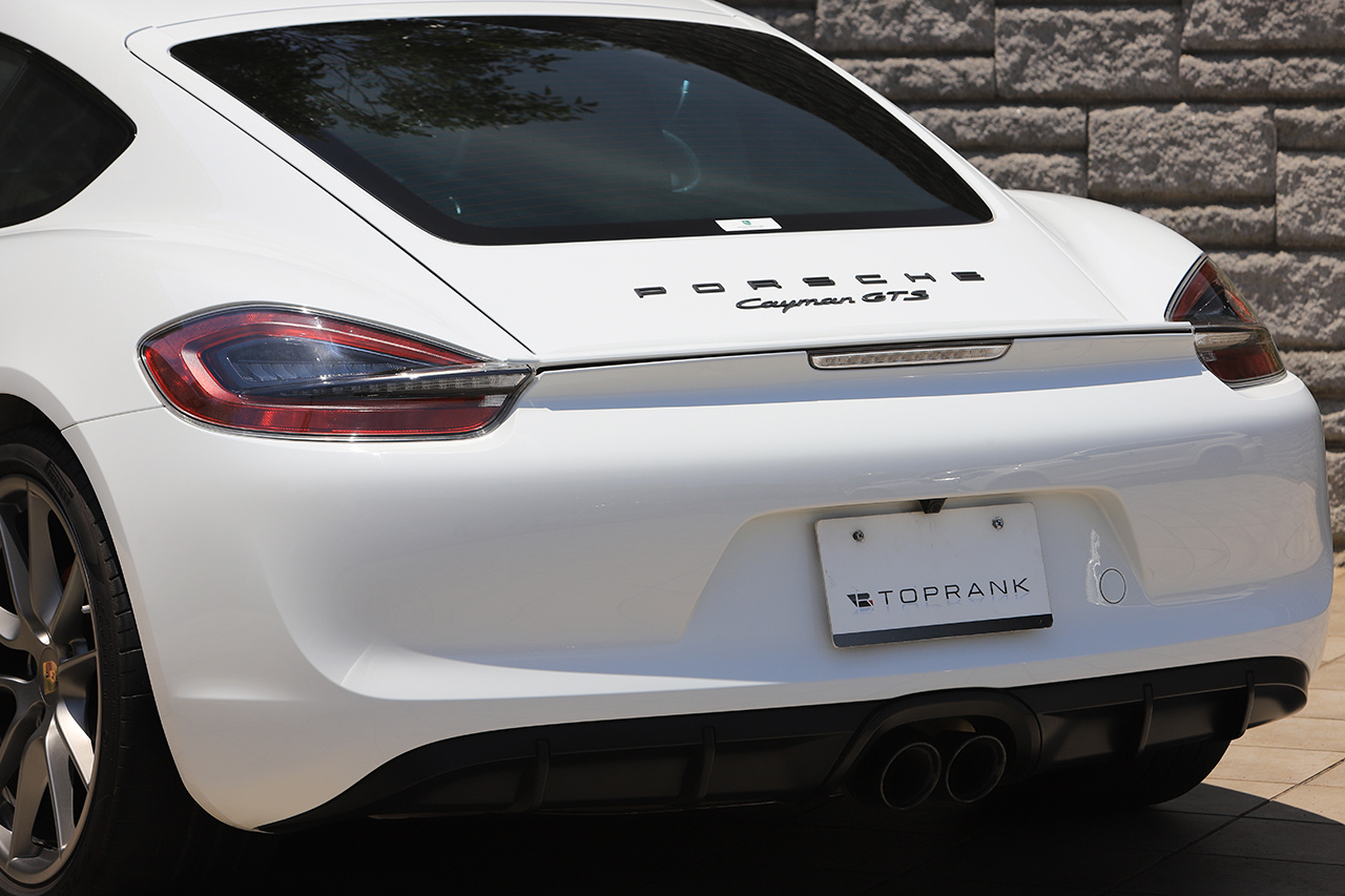 2016 Porsche CAYMAN 