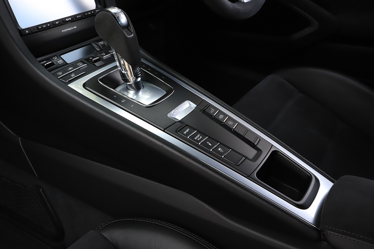 2016 Porsche CAYMAN 