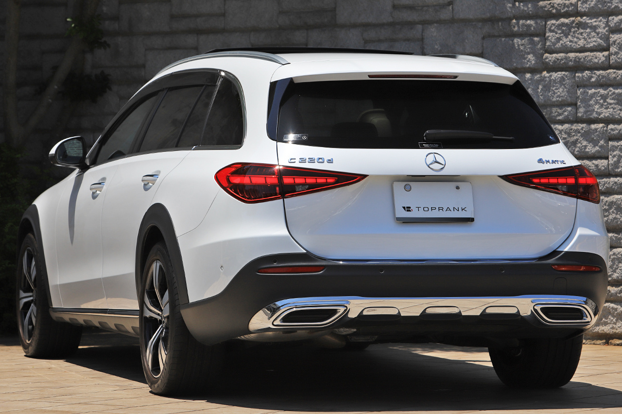 2022 Mercedes-Benz C CLASS 