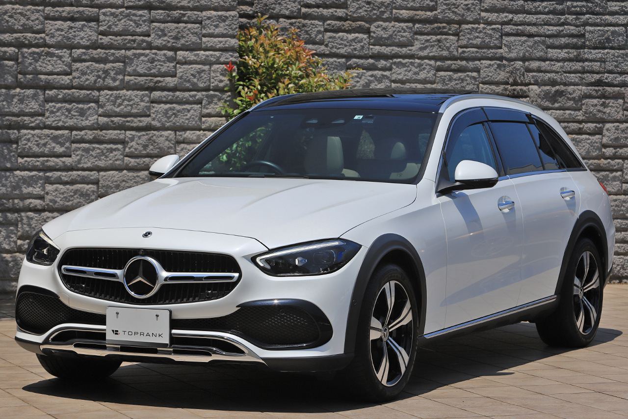 2022 Mercedes-Benz C CLASS 
