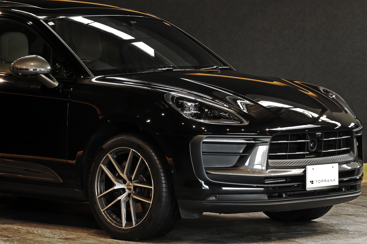 2024 Porsche MACAN null