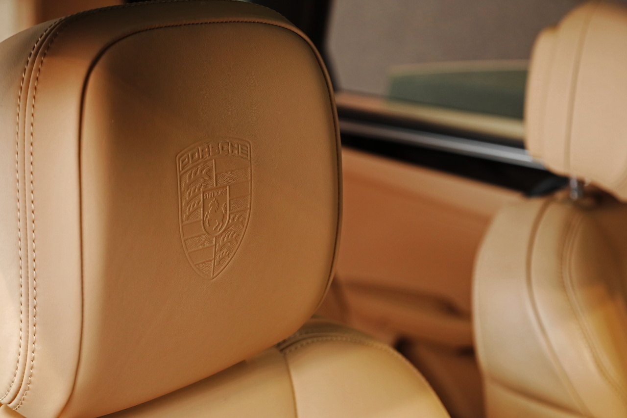 2024 Porsche MACAN null