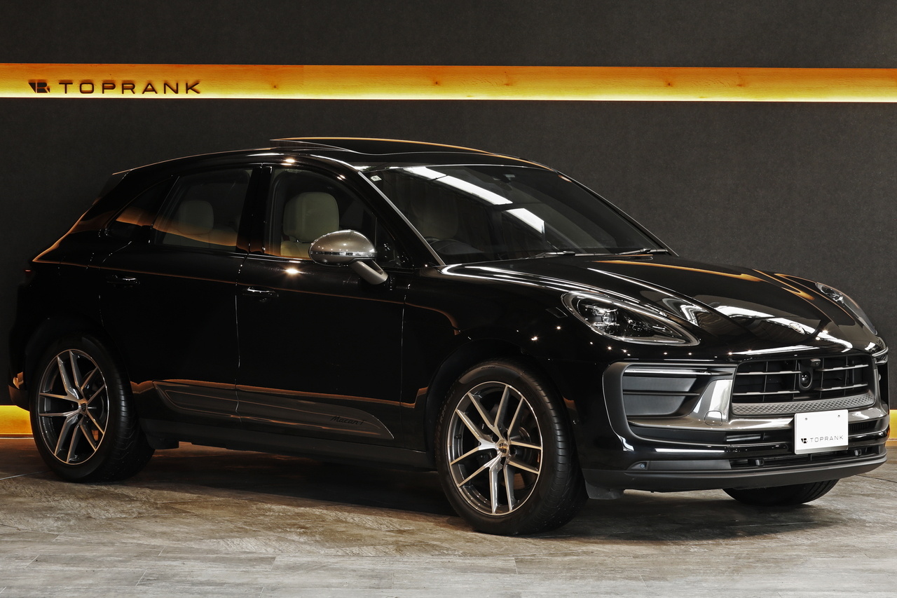2024 Porsche MACAN null
