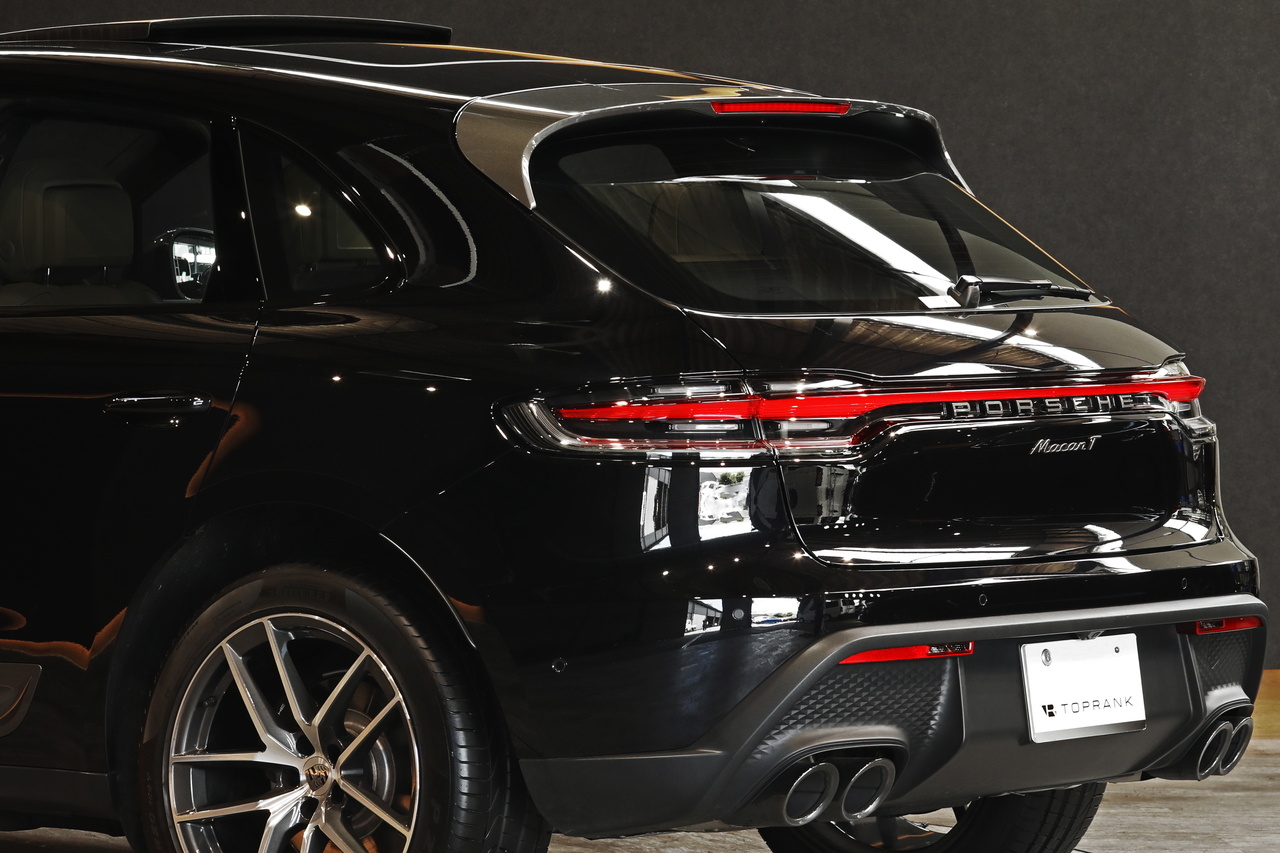 2024 Porsche MACAN null