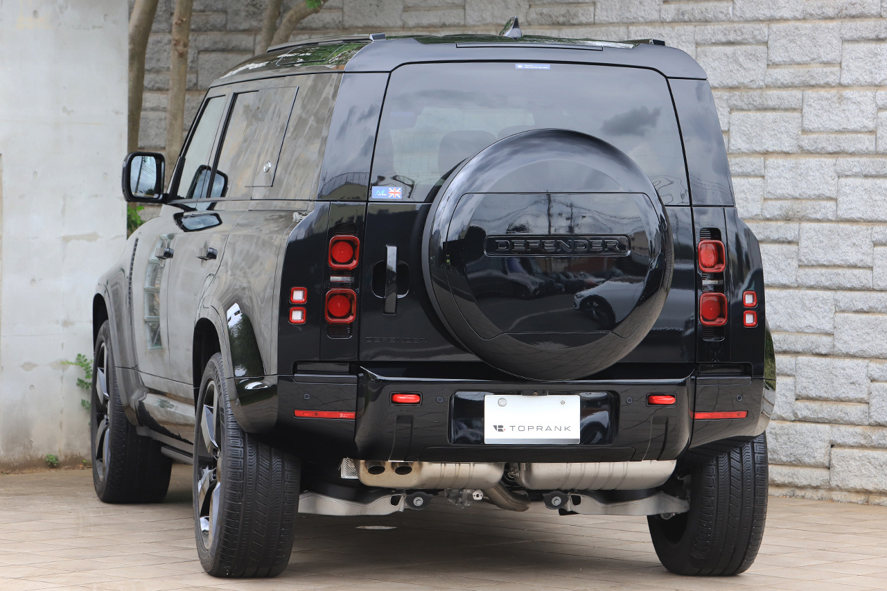 2024 Land Rover DEFENDER 