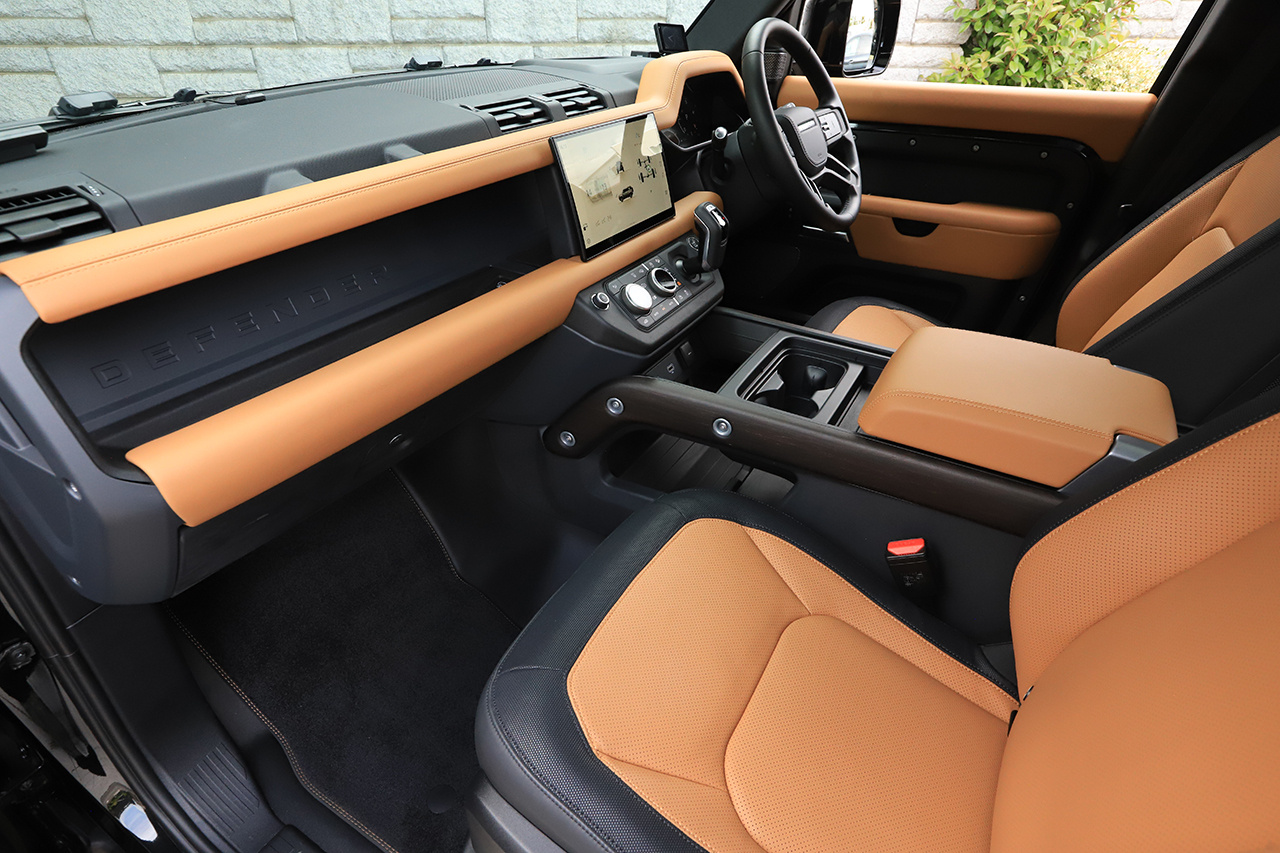 2024 Land Rover DEFENDER 