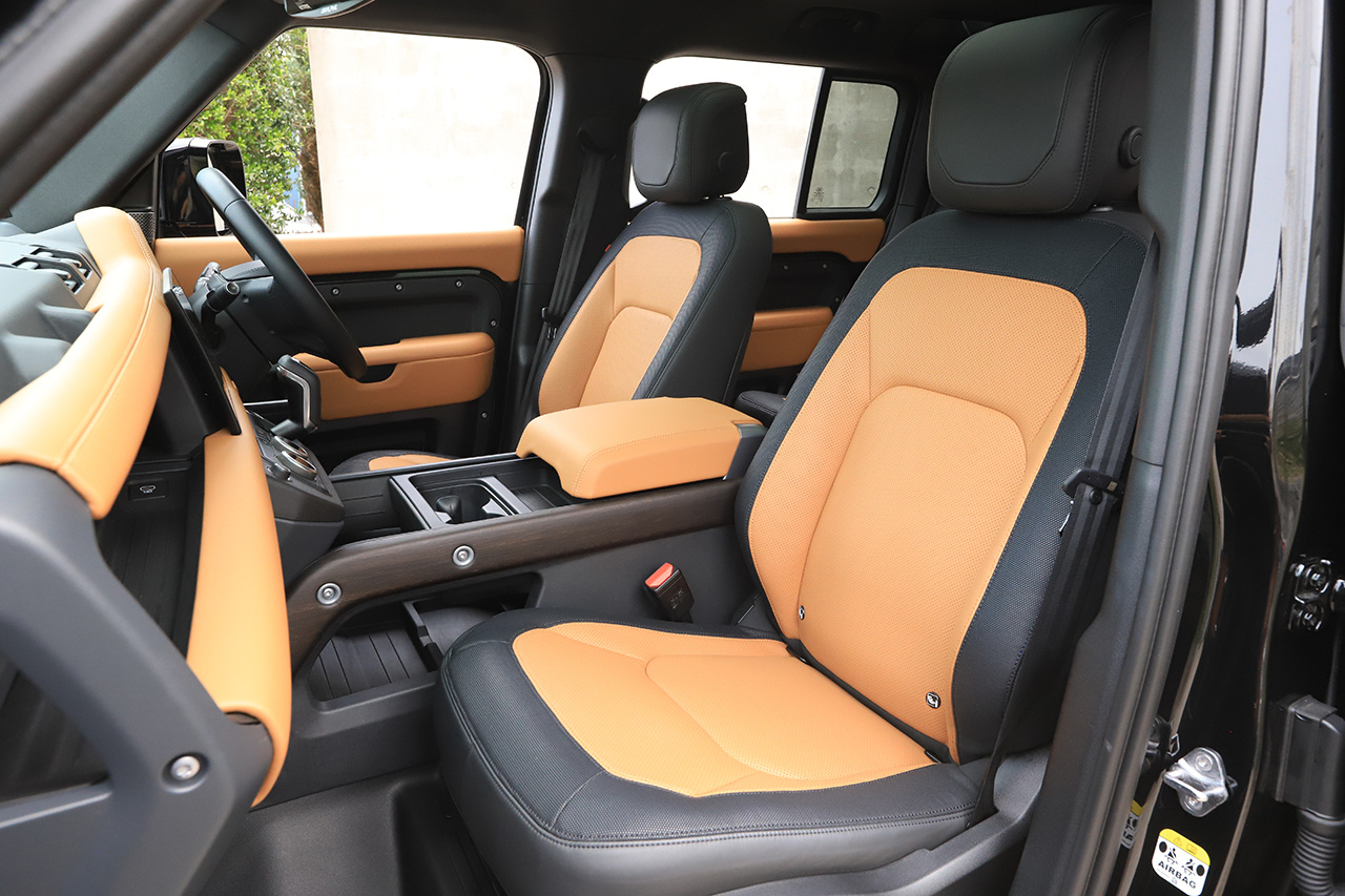 2024 Land Rover DEFENDER 