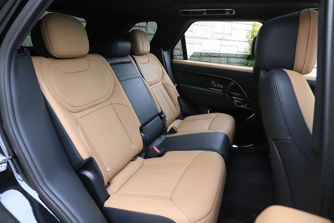 2023 Land Rover RANGE ROVER SPORT 