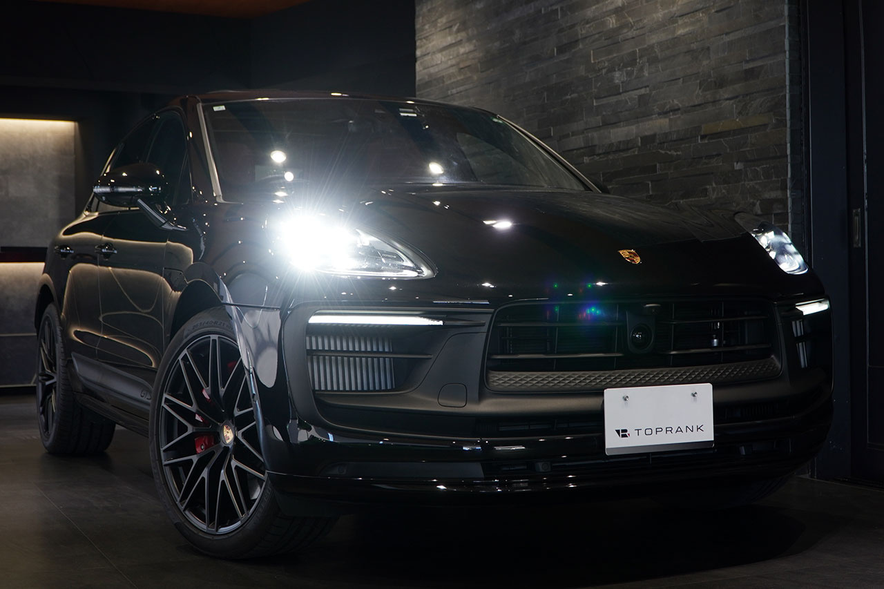 2024 Porsche MACAN null