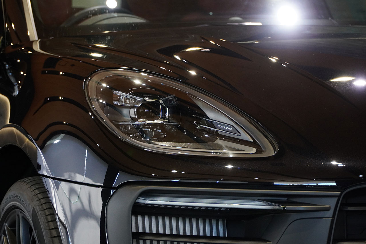 2024 Porsche MACAN null