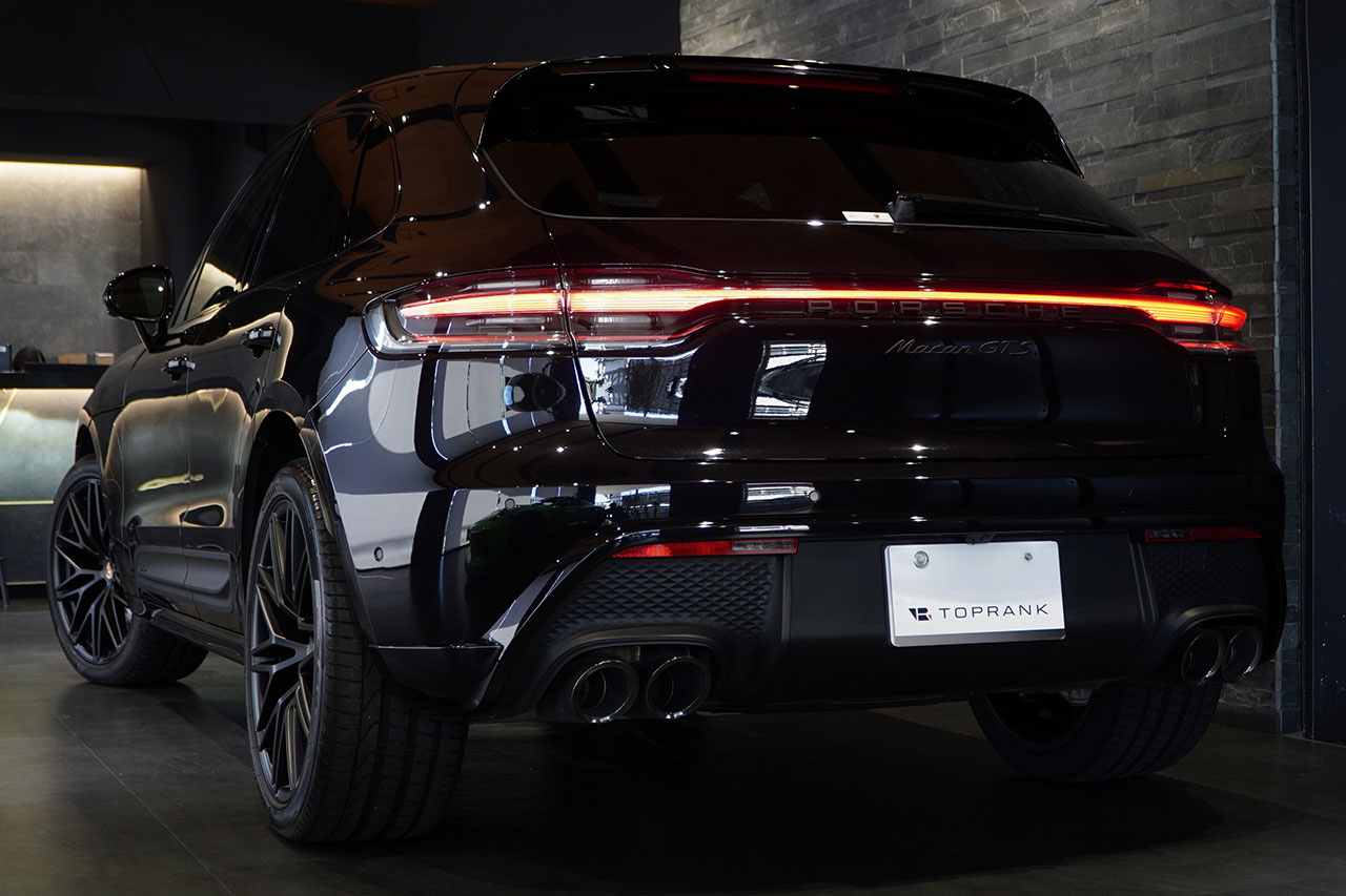 2024 Porsche MACAN null