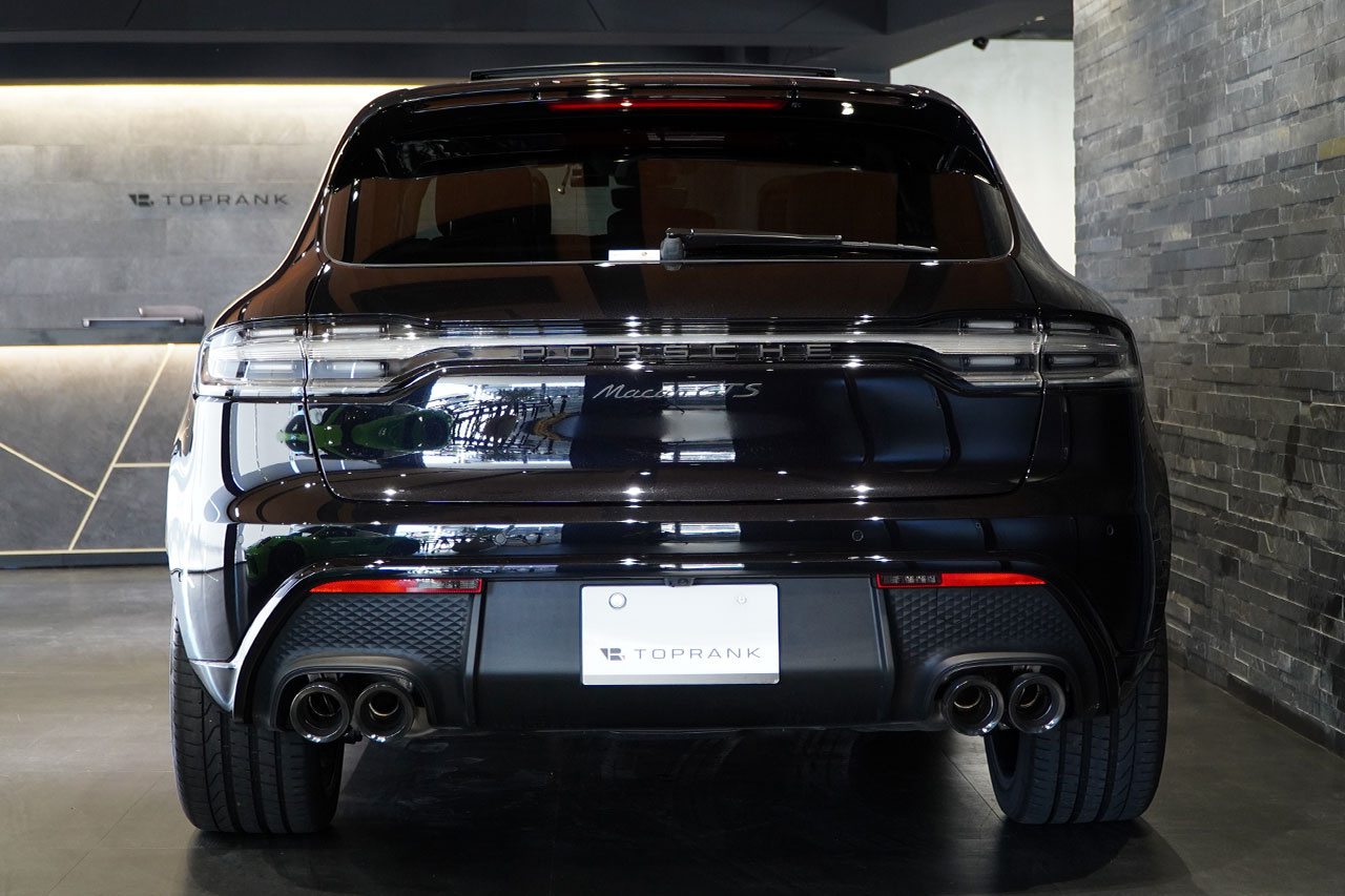 2024 Porsche MACAN null