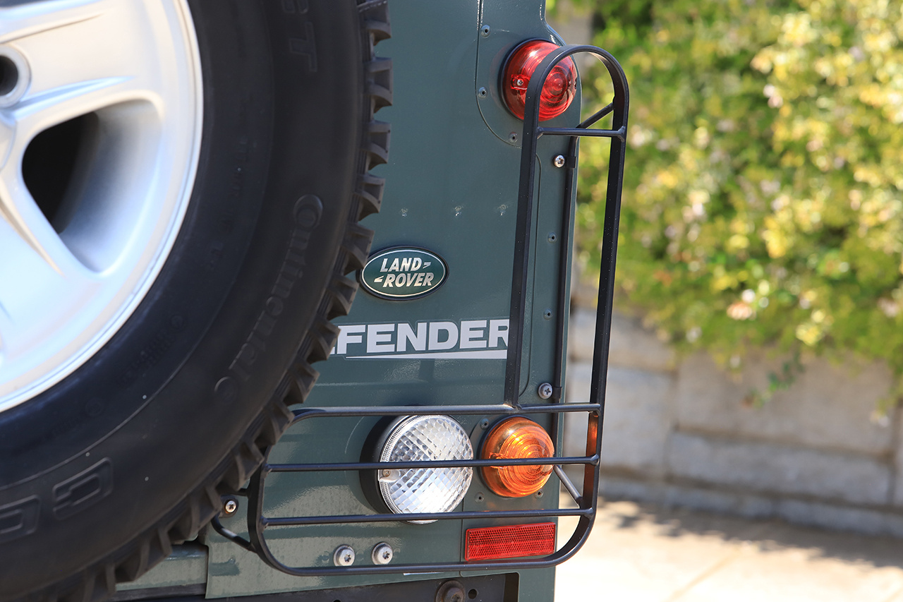 2013 Land Rover DEFENDER null