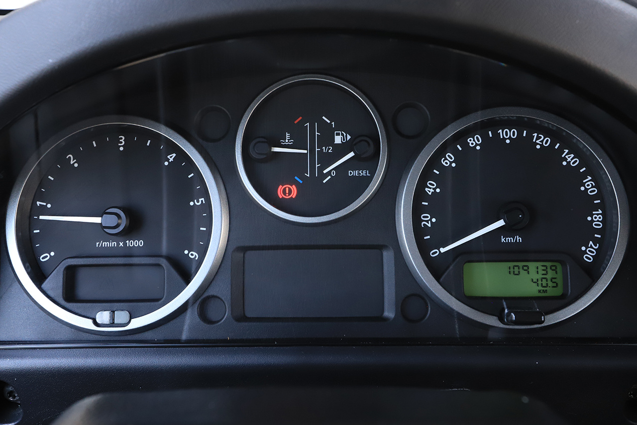 2013 Land Rover DEFENDER null