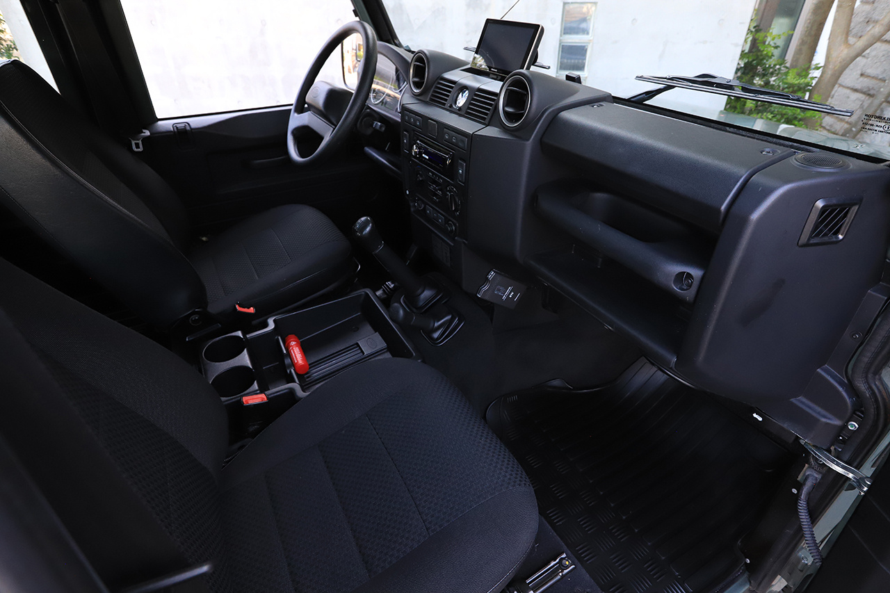 2013 Land Rover DEFENDER null