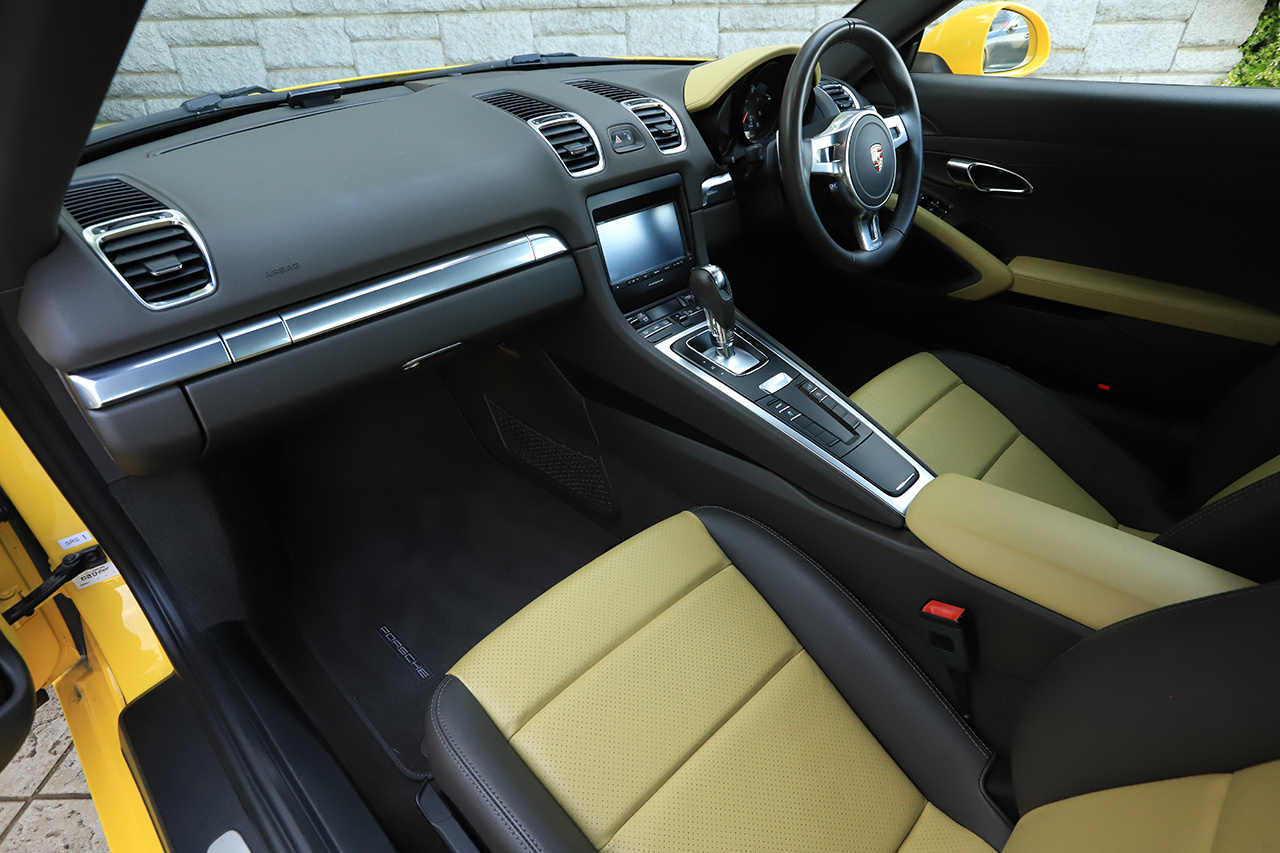 2014 Porsche CAYMAN null