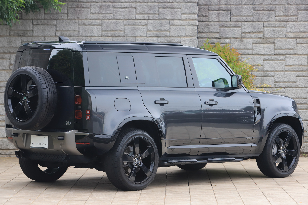 2021 Land Rover DEFENDER 