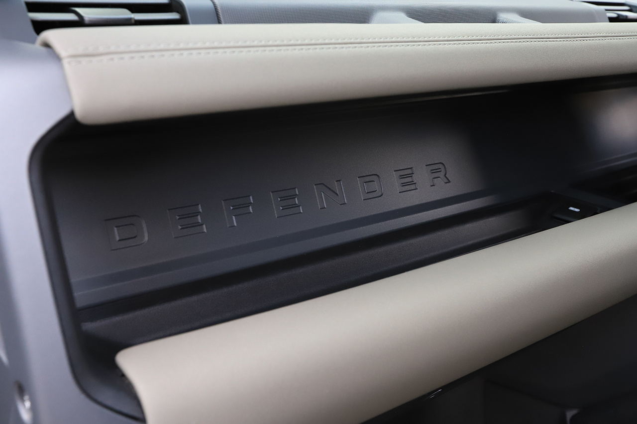 2021 Land Rover DEFENDER 
