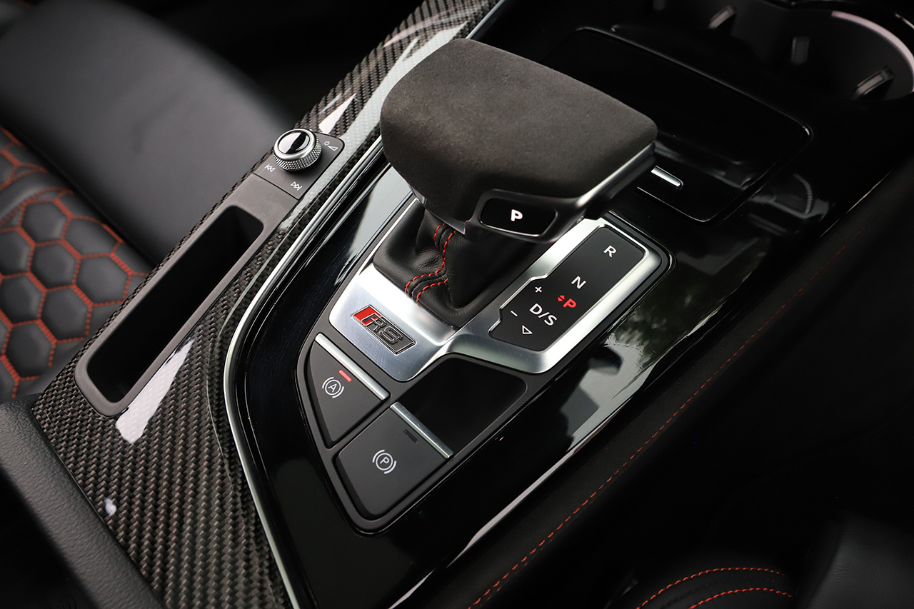 2021 Audi RS4 AVANT 