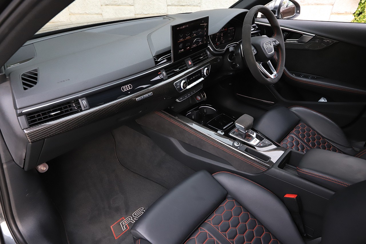 2021 Audi RS4 AVANT 