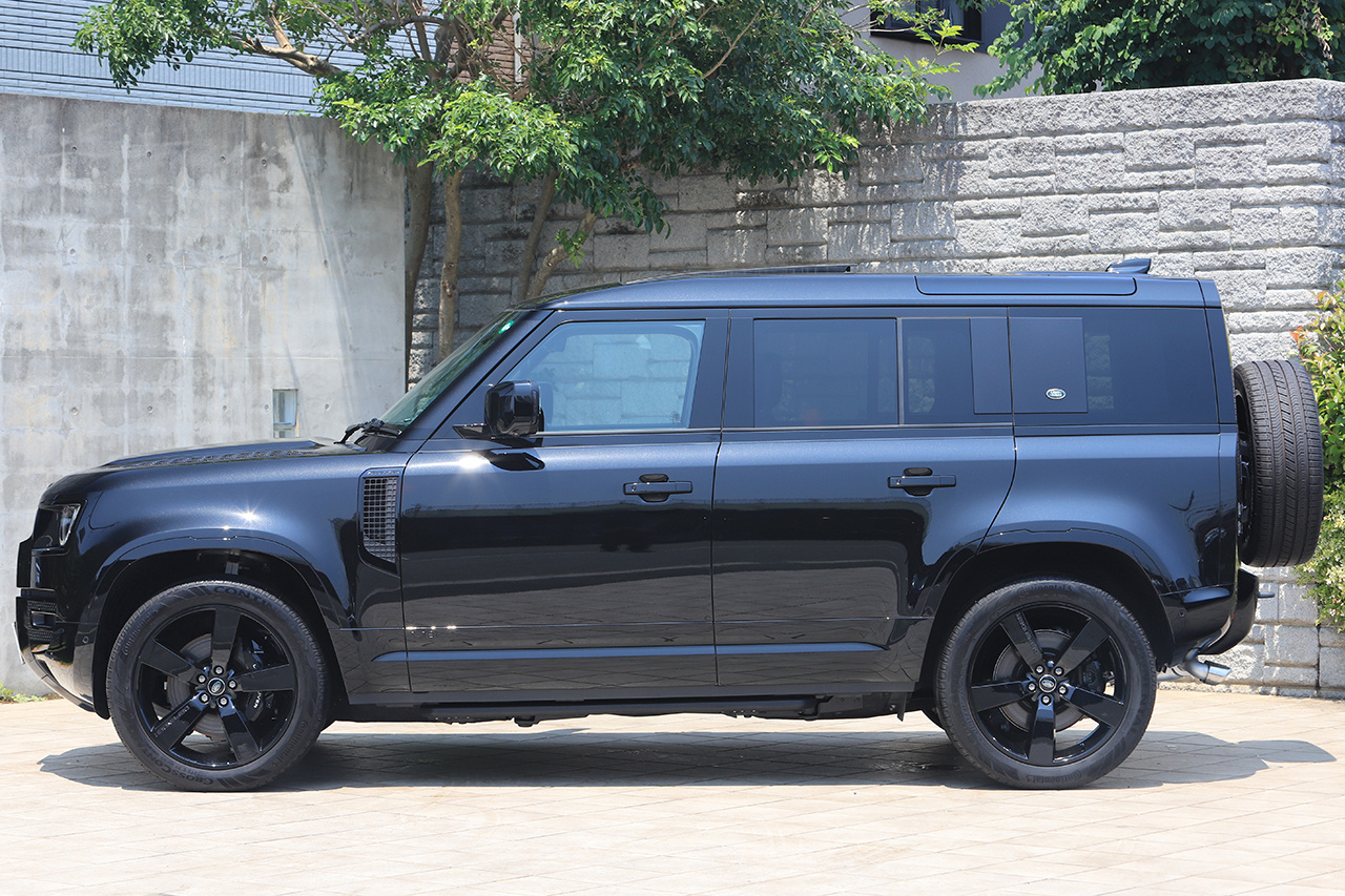 2024 Land Rover DEFENDER 