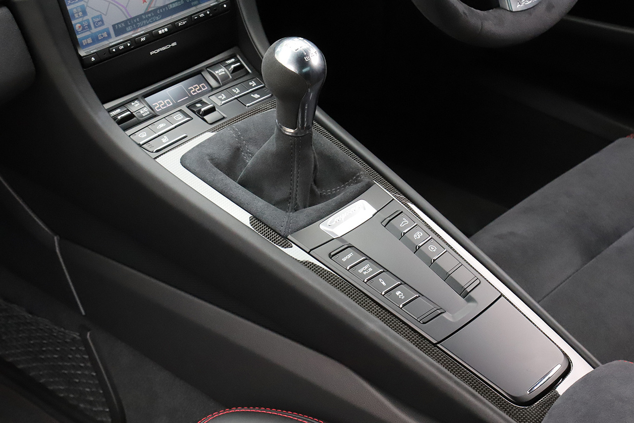 2015 Porsche CAYMAN null